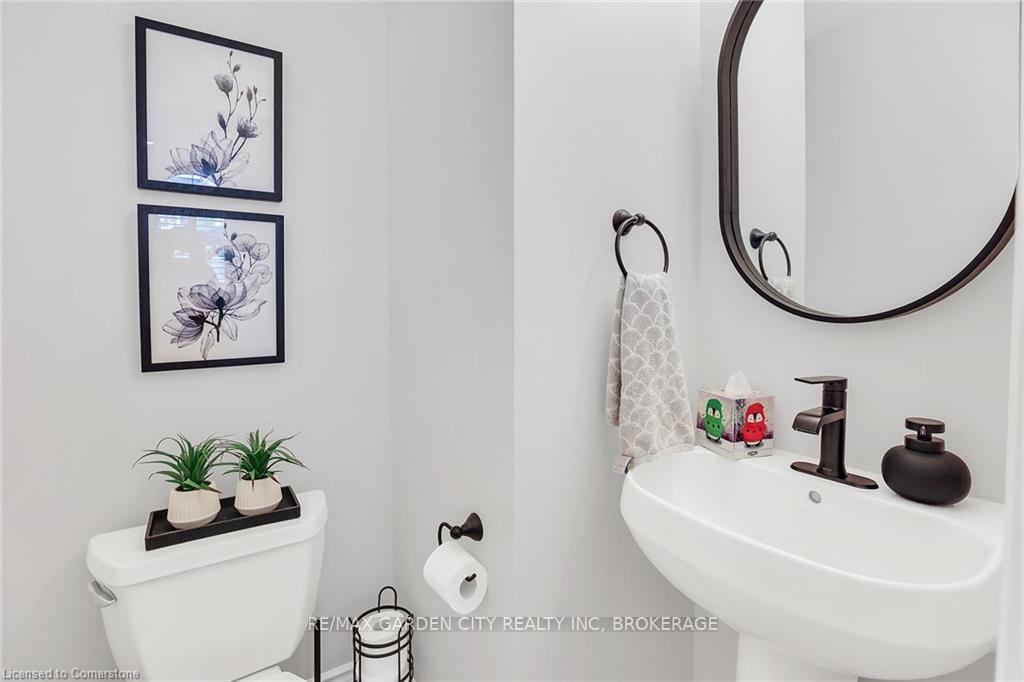 Photo 22 of 3323 Whilabout Terrace, Oakville, Bronte — HOMEH