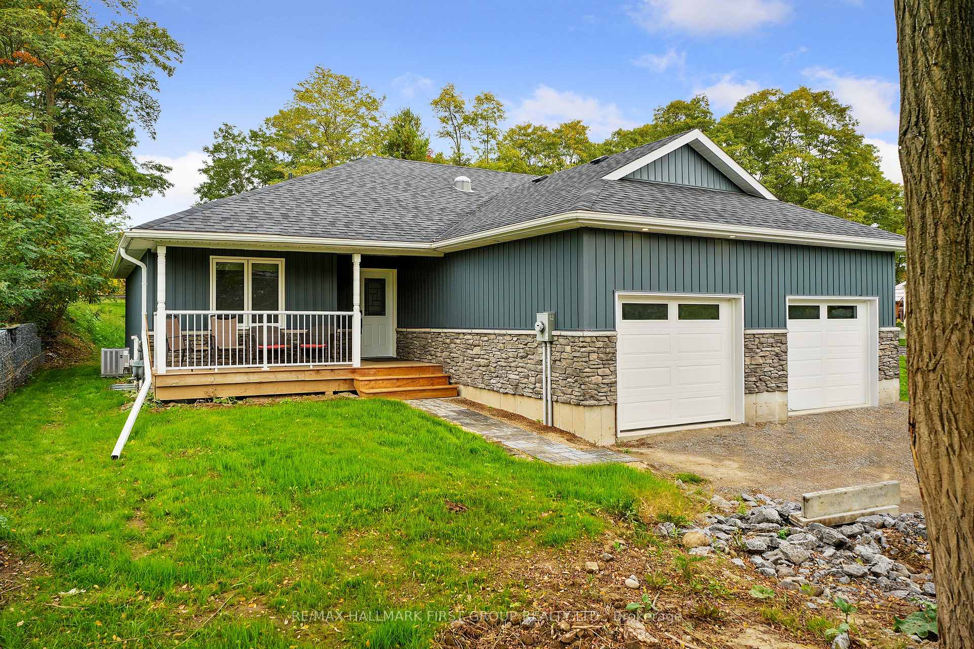 Front of Unit B, 12 Highland Drive