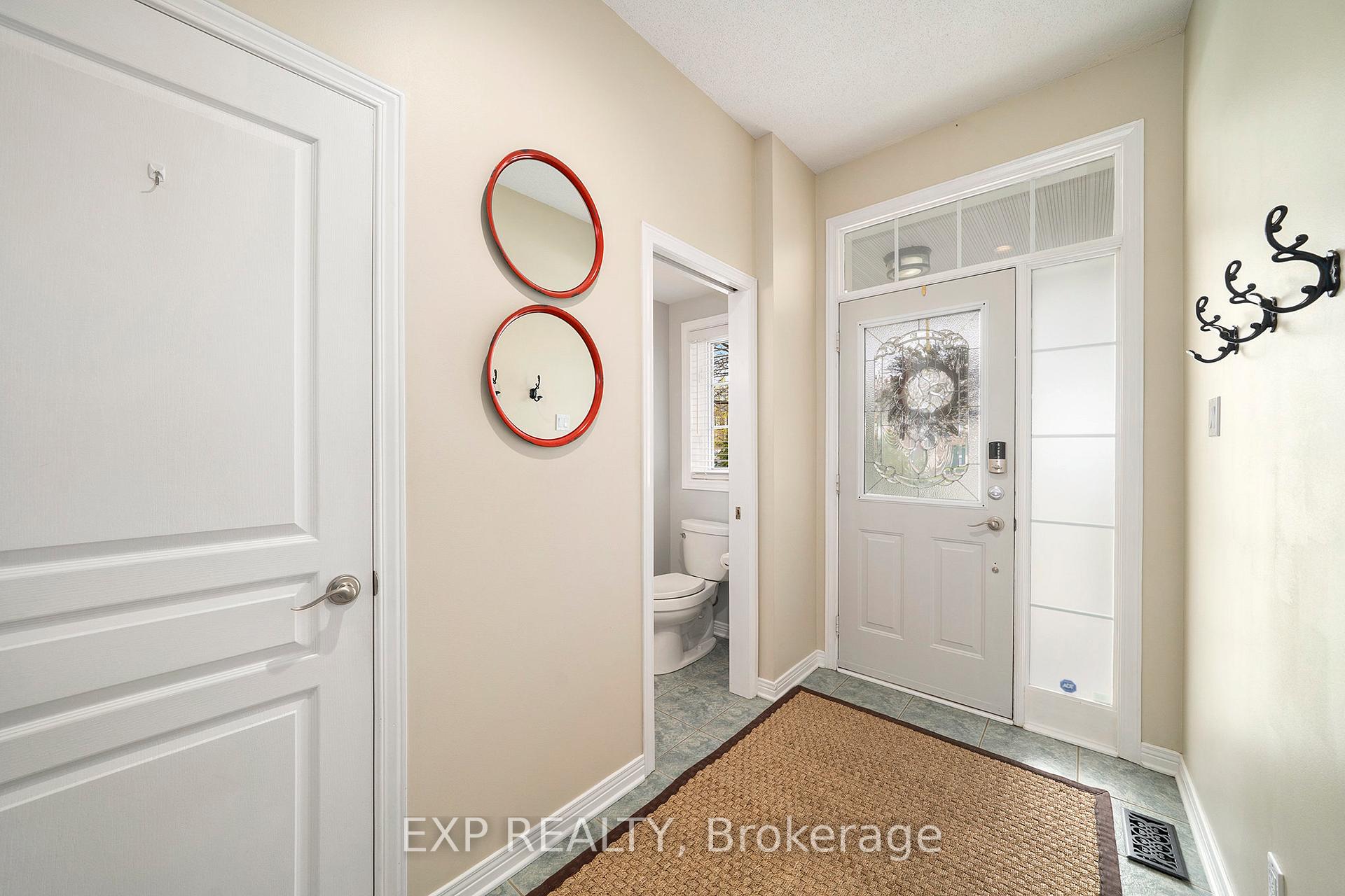 Photo 4 of 960 Lucille Way, Ottawa, Notting Hill/Summerside — HOMEH