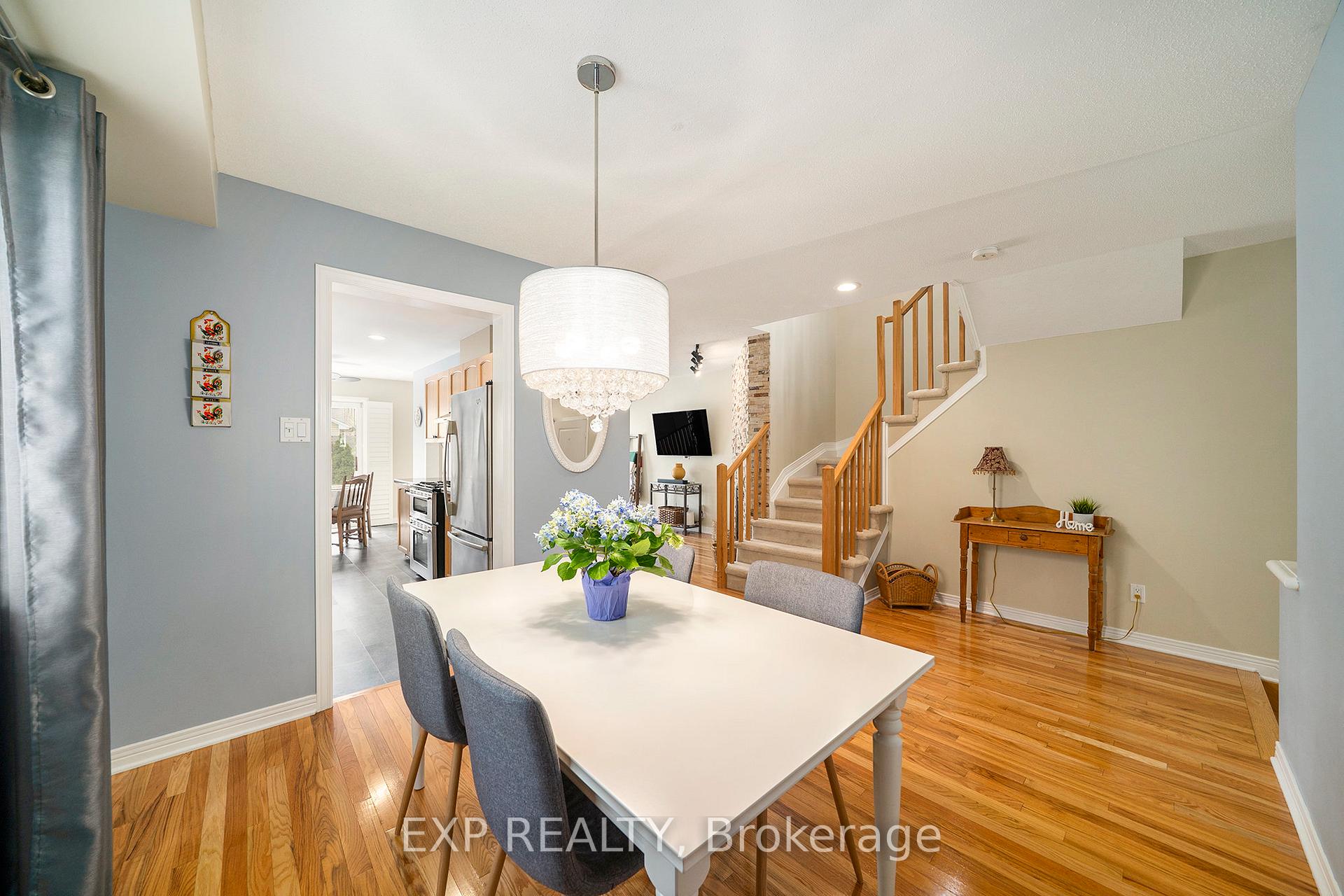 Photo 7 of 960 Lucille Way, Ottawa, Notting Hill/Summerside — HOMEH
