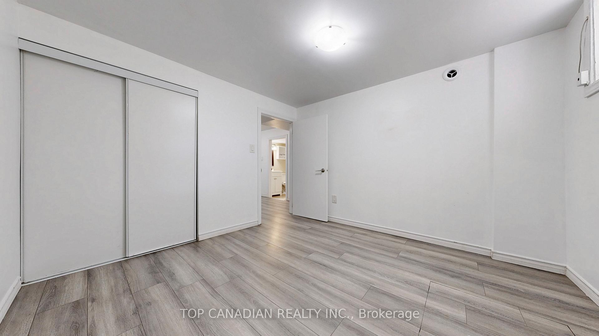 Photo 15 of 2-513 Annapolis Avenue, Oshawa, McLaughlin — HOMEH