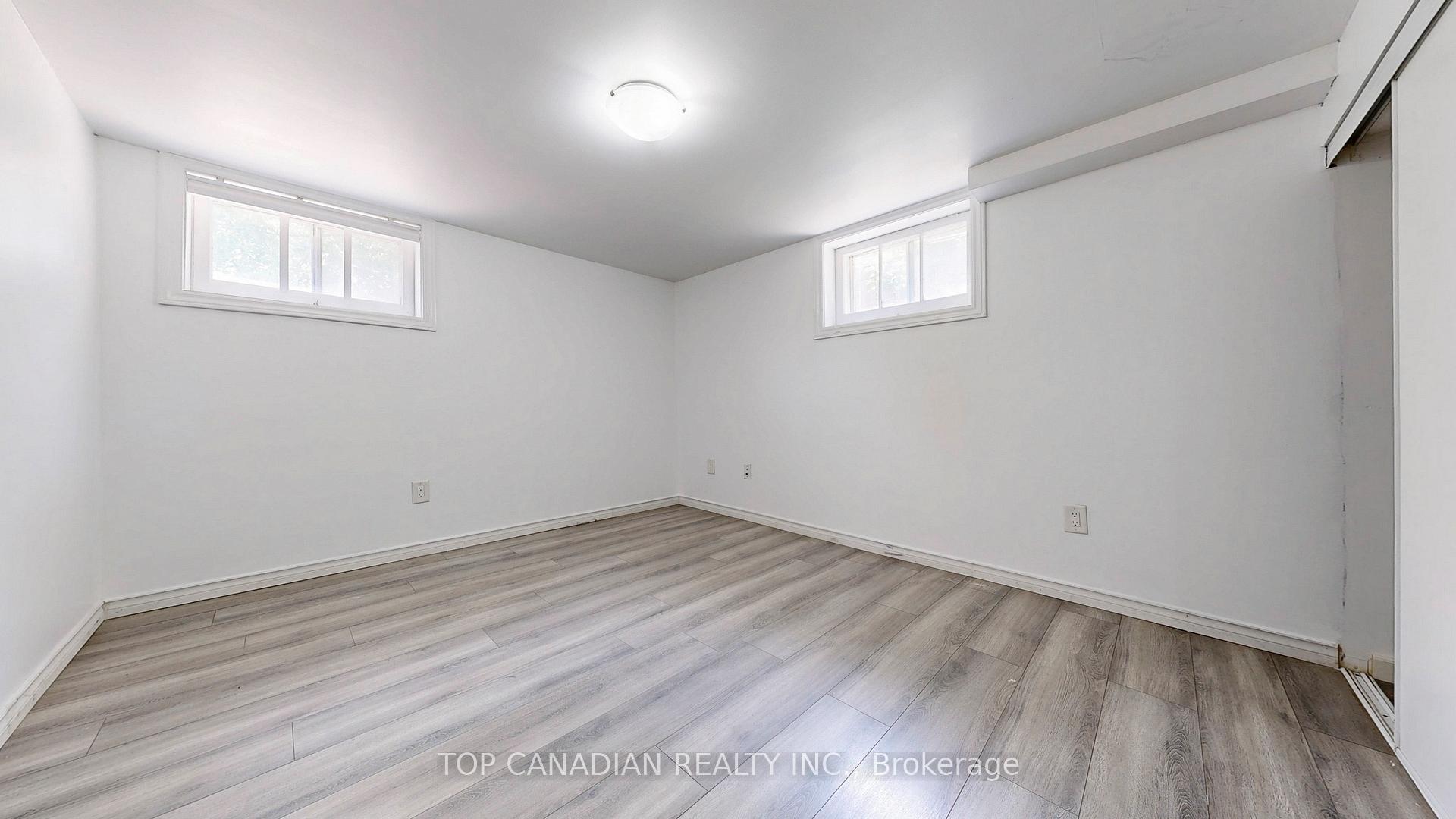 Photo 16 of 2-513 Annapolis Avenue, Oshawa, McLaughlin — HOMEH