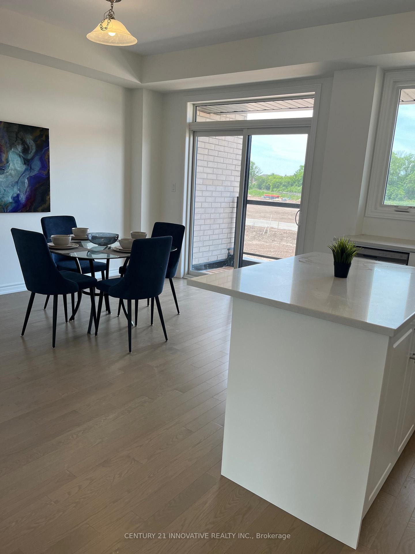 Photo 8 of 1089 Wheat Boom Drive, Oakville, Joshua Meadows — HOMEH
