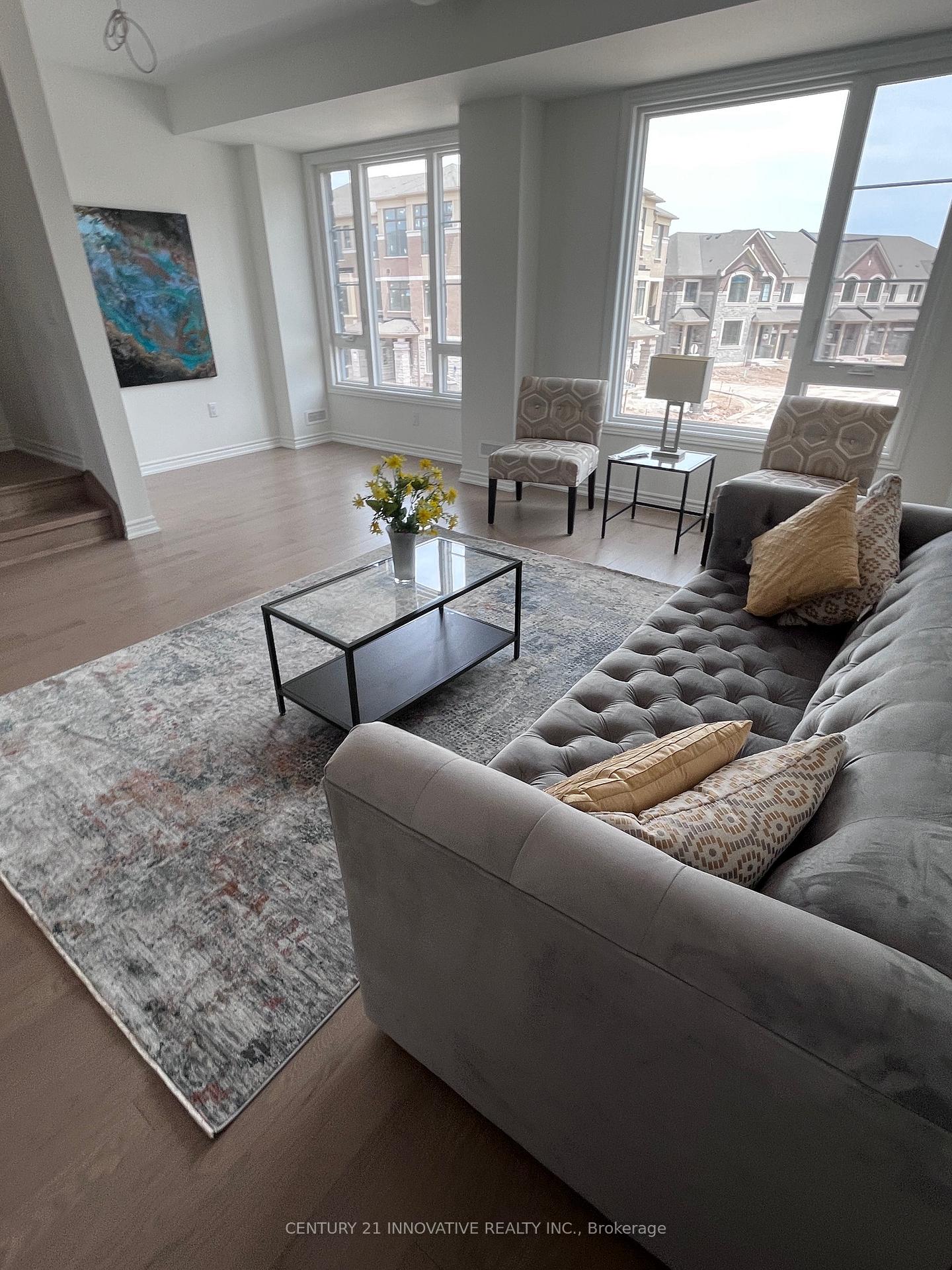 Photo 5 of 1089 Wheat Boom Drive, Oakville, Joshua Meadows — HOMEH