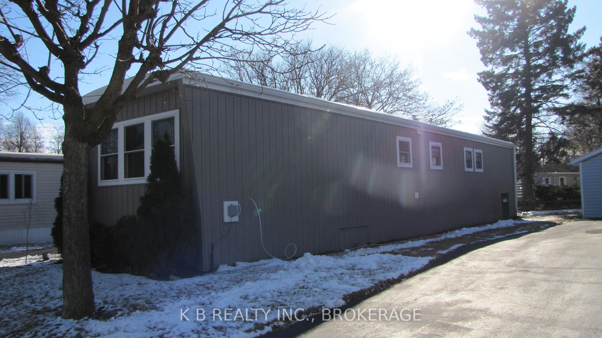 Photo 13 of 6 Wentworth Drive, Kingston, Rideau — HOMEH
