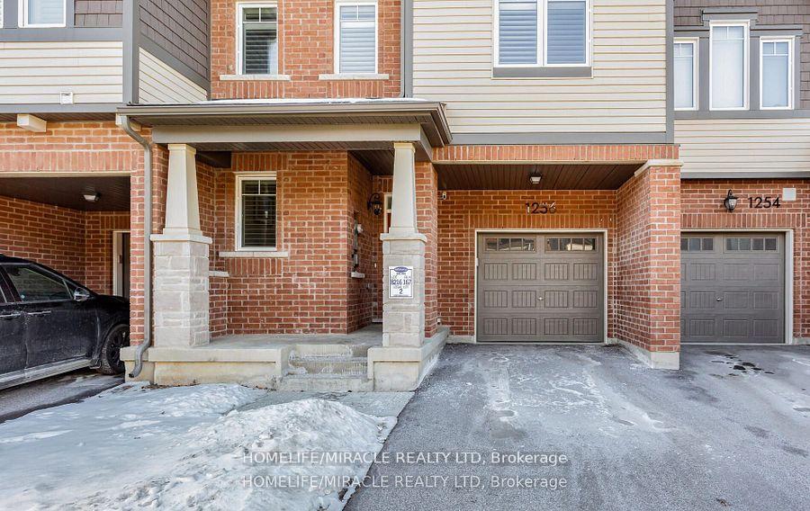 Photo 3 of 1256 Redbud Garden, Milton, Cobban — HOMEH