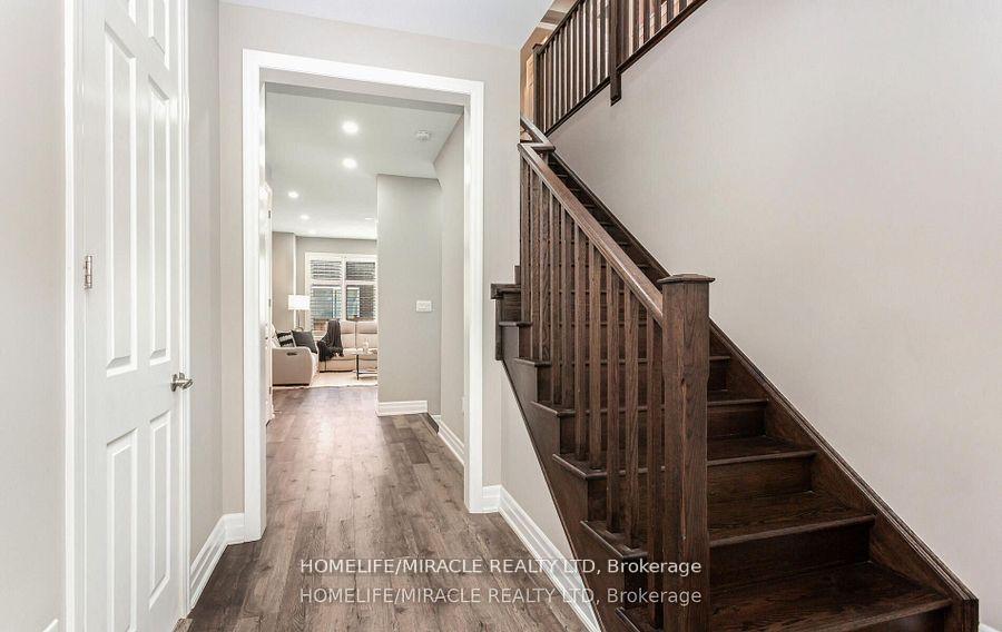 Photo 6 of 1256 Redbud Garden, Milton, Cobban — HOMEH
