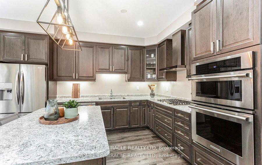 Photo 18 of 1256 Redbud Garden, Milton, Cobban — HOMEH