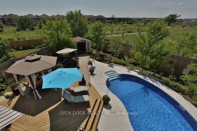 Photo 1 of 221 Bussel Crescent, Milton, Clarke — HOMEH