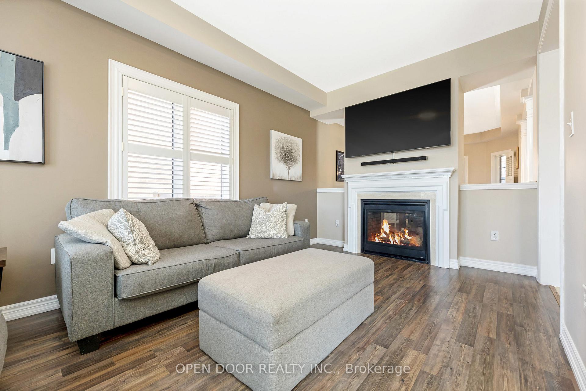 Photo 8 of 221 Bussel Crescent, Milton, Clarke — HOMEH