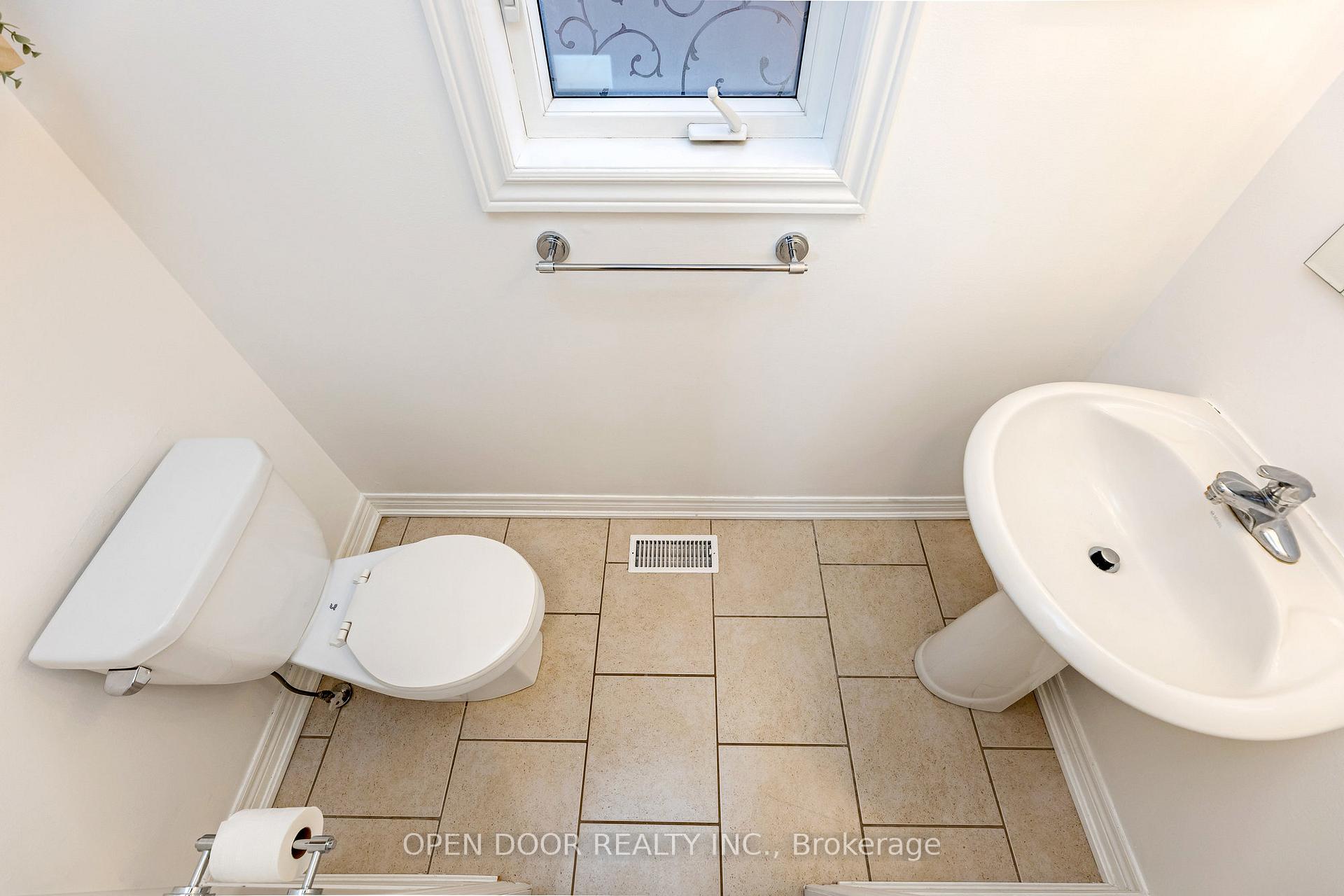 Photo 18 of 221 Bussel Crescent, Milton, Clarke — HOMEH