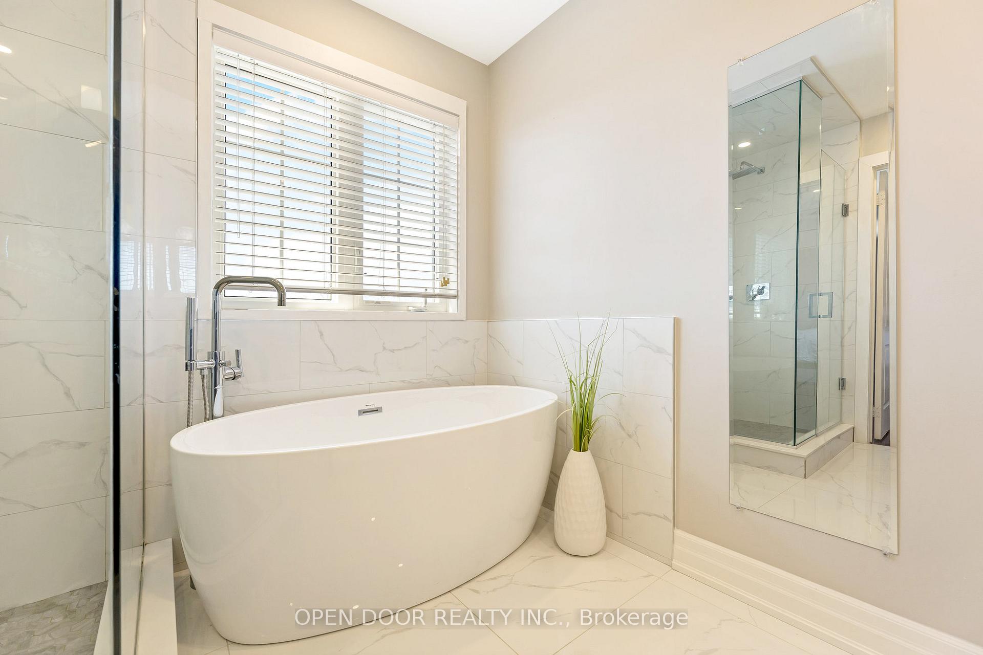 Photo 23 of 221 Bussel Crescent, Milton, Clarke — HOMEH