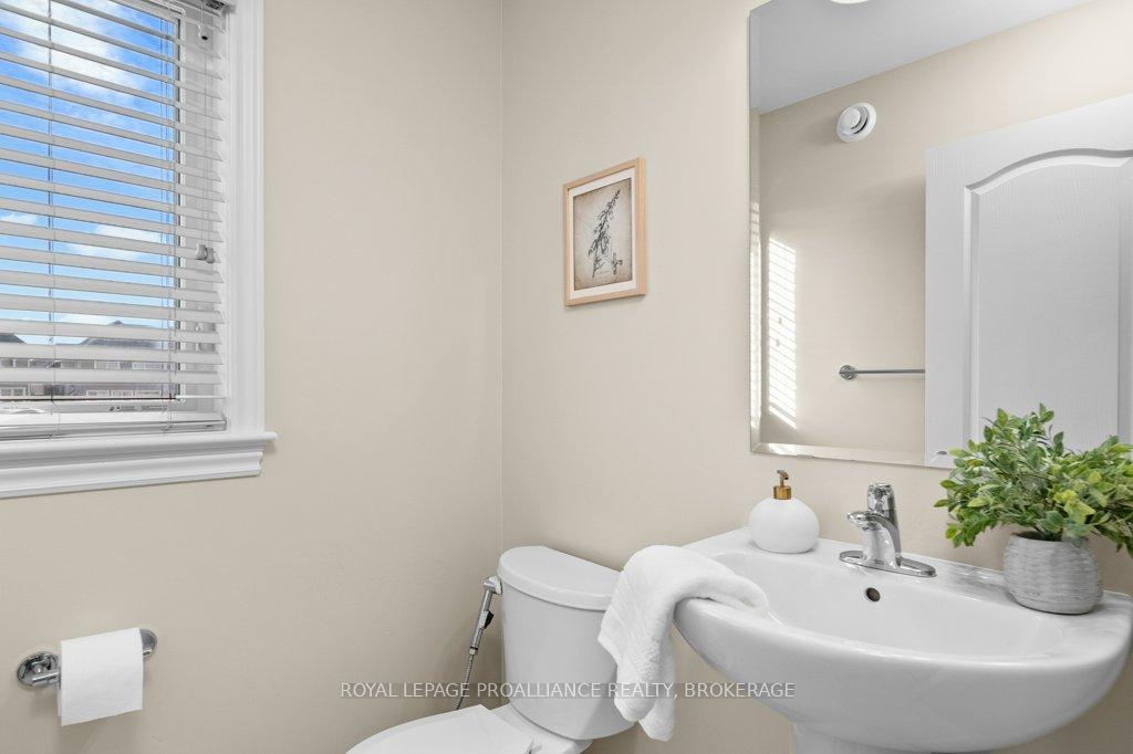 Photo 5 of 1245 Wheathill Street, Kingston, East Gardiners Rd — HOMEH