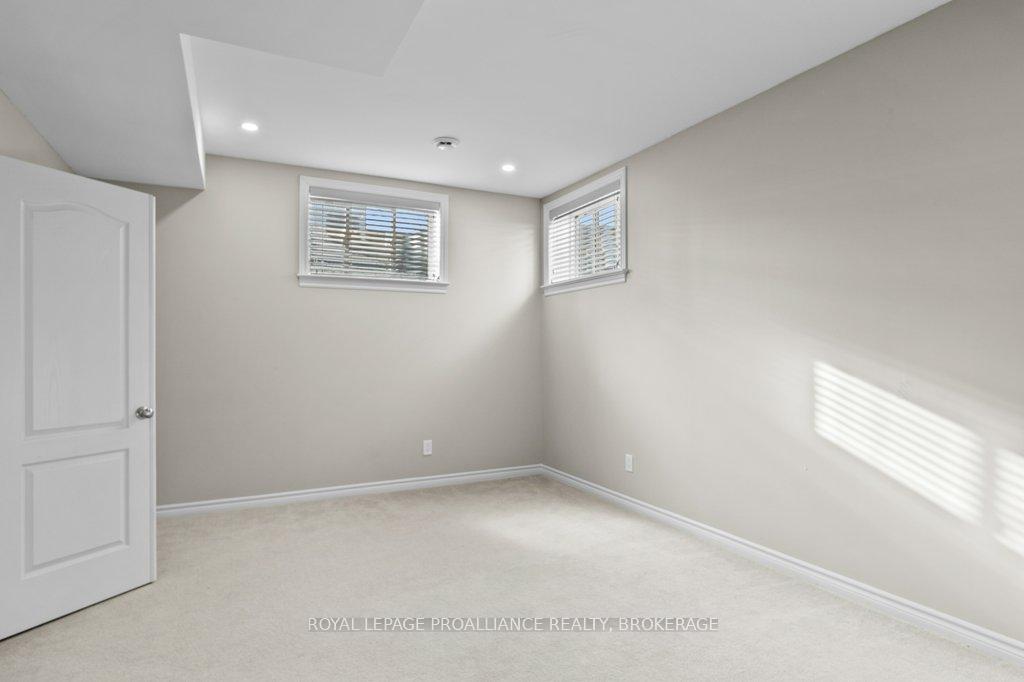 Photo 30 of 1245 Wheathill Street, Kingston, East Gardiners Rd — HOMEH