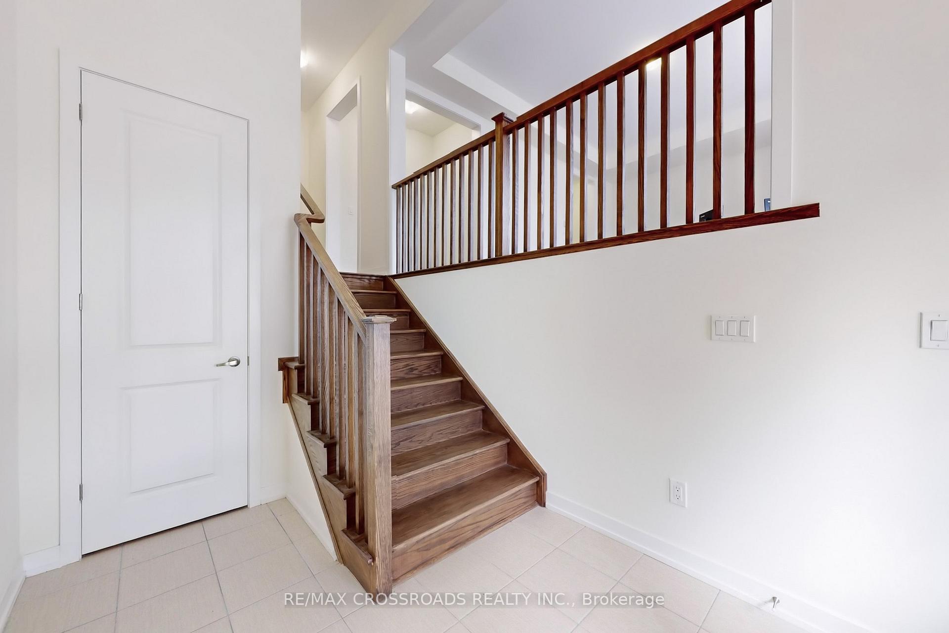 Photo 4 of Unit 8, 400 Finch Avenue, Pickering, Rouge Park — HOMEH