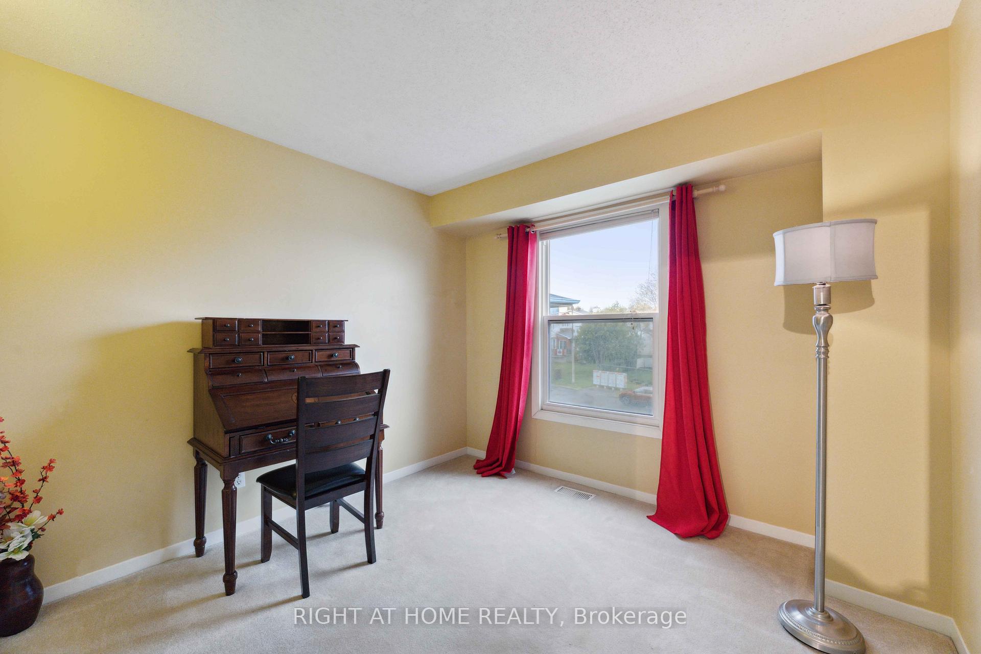 Photo 18 of 476 Glenmore Street, Ottawa, Fallingbrook/Ridgemount — HOMEH