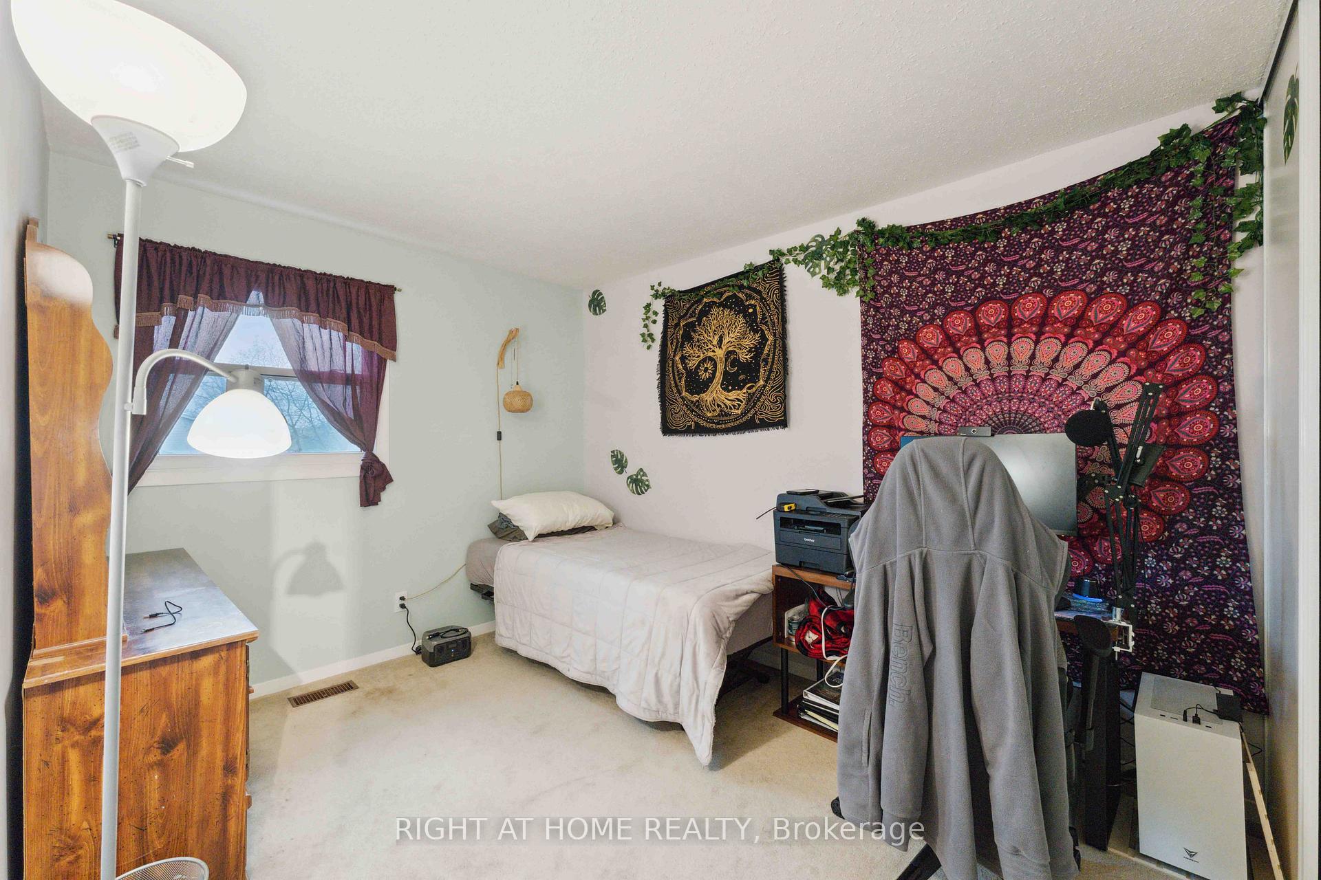 Photo 21 of 476 Glenmore Street, Ottawa, Fallingbrook/Ridgemount — HOMEH