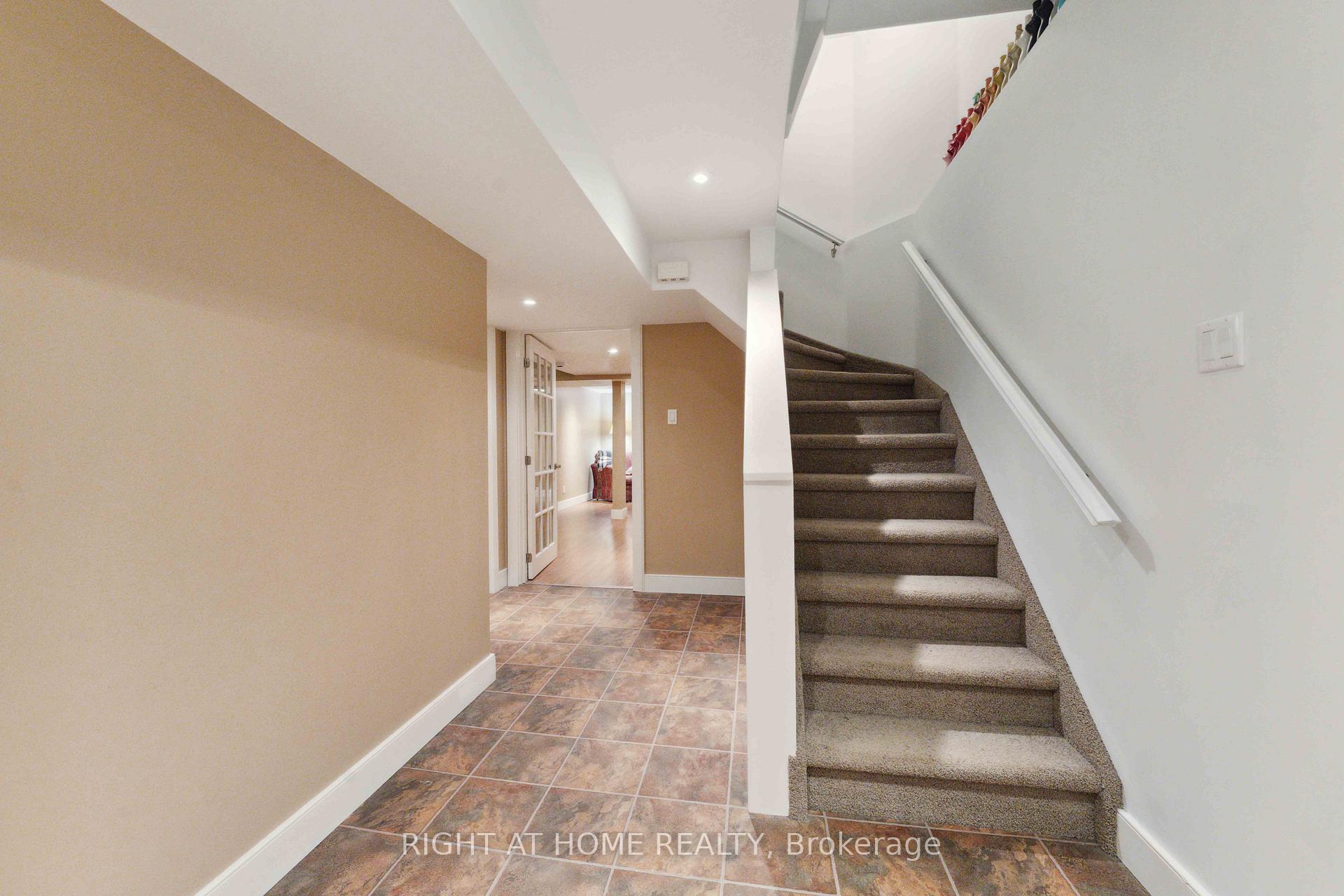 Photo 23 of 476 Glenmore Street, Ottawa, Fallingbrook/Ridgemount — HOMEH