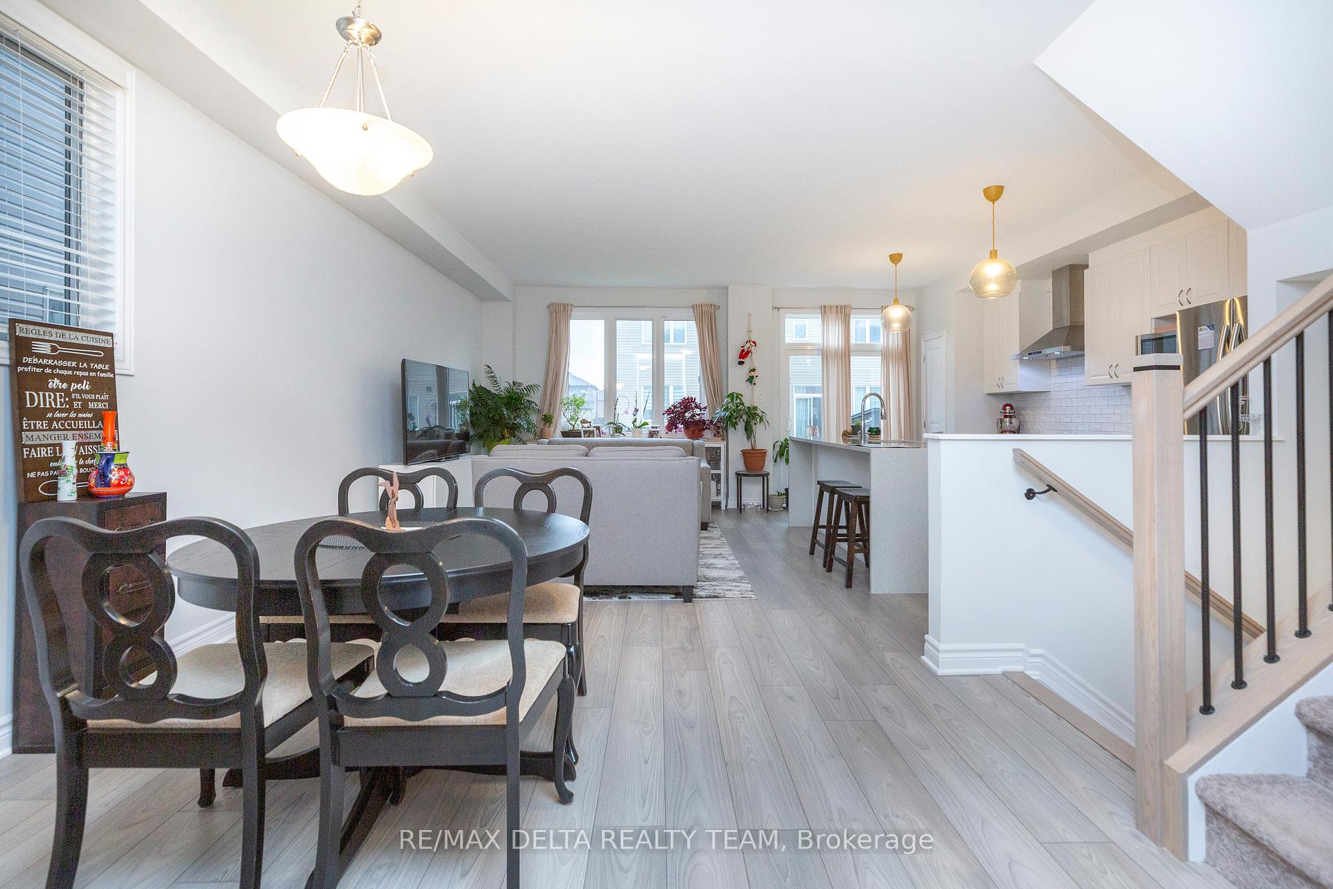 Photo 4 of 310 Guppy Grove, Ottawa, Avalon West — HOMEH
