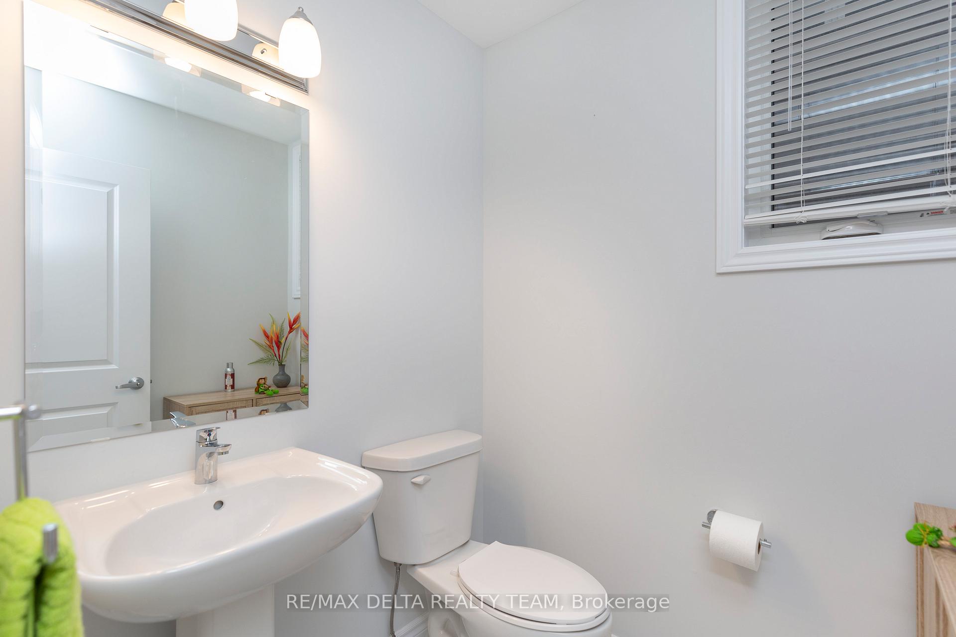 Photo 17 of 310 Guppy Grove, Ottawa, Avalon West — HOMEH