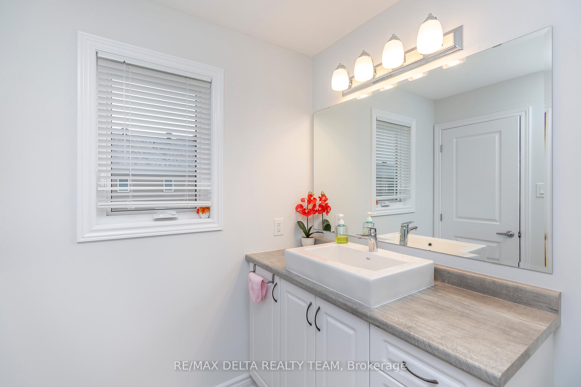 Photo 21 of 310 Guppy Grove, Ottawa, Avalon West — HOMEH