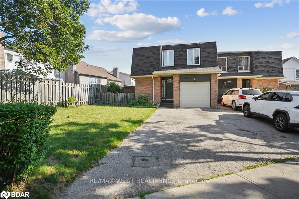 Photo 1 of 1182 Canborough Crescent, Pickering, Liverpool — HOMEH