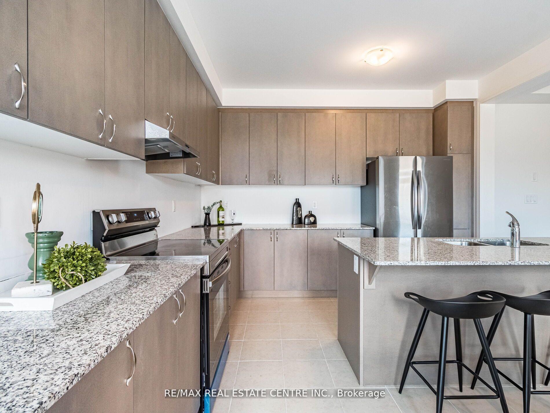 Photo 8 of 1577 Scarlett Trail, Pickering, Rural Pickering — HOMEH
