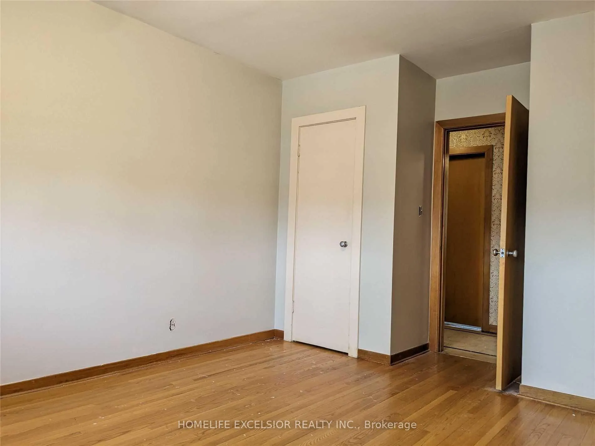 Photo 18 of 1482 Simcoe Street N, Oshawa, Samac — HOMEH
