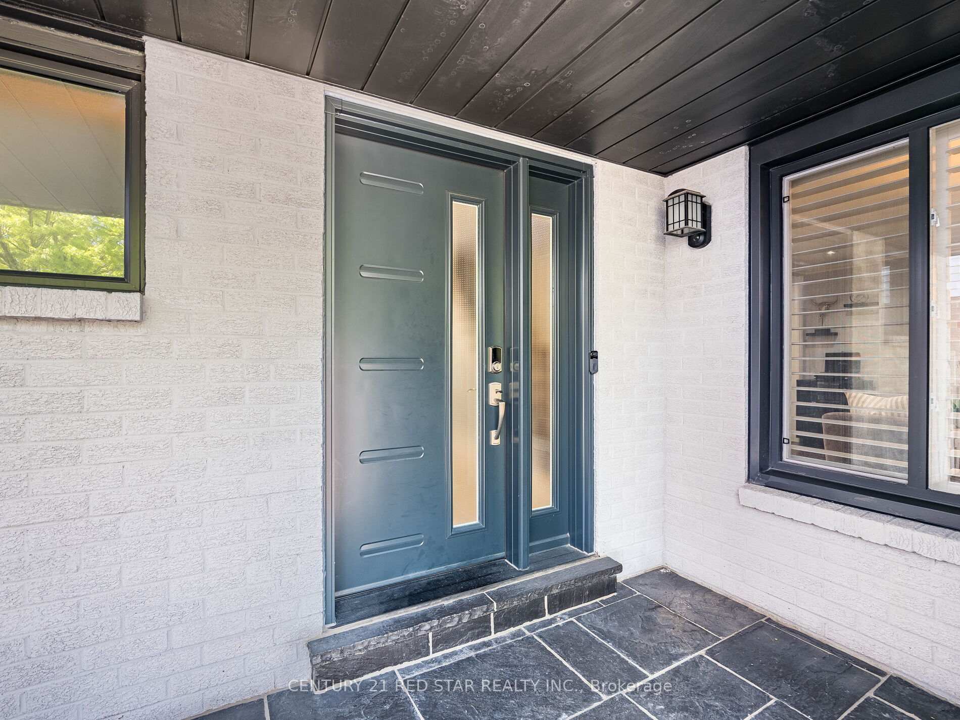 Photo 5 of 1641 Middleton Street, Pickering, Brock Ridge — HOMEH