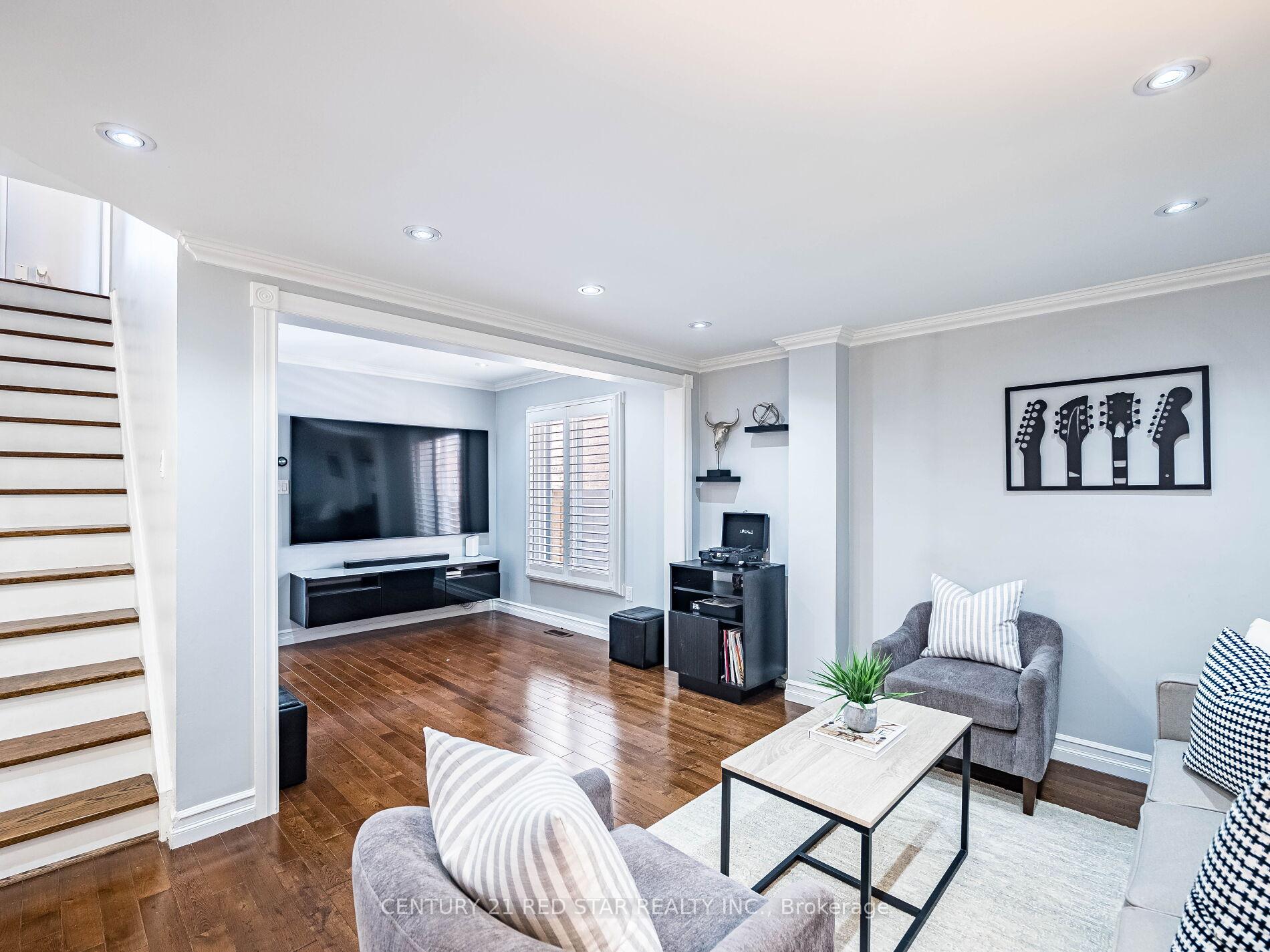 Photo 10 of 1641 Middleton Street, Pickering, Brock Ridge — HOMEH
