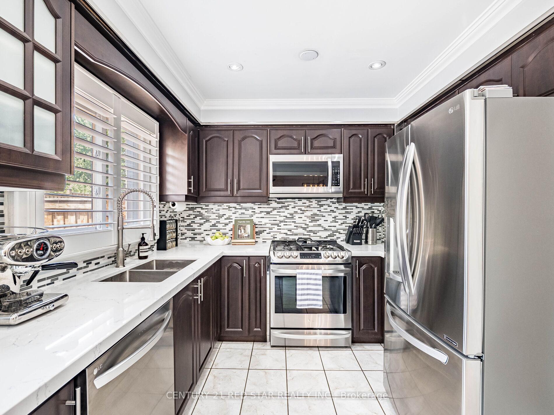 Photo 18 of 1641 Middleton Street, Pickering, Brock Ridge — HOMEH