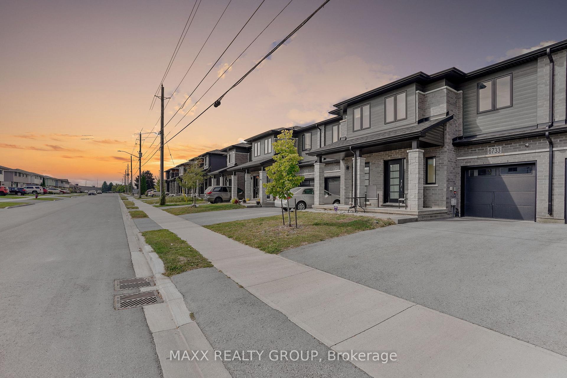 Photo 3 of 6733 Cropp Street, Niagara Falls, Morrison — HOMEH