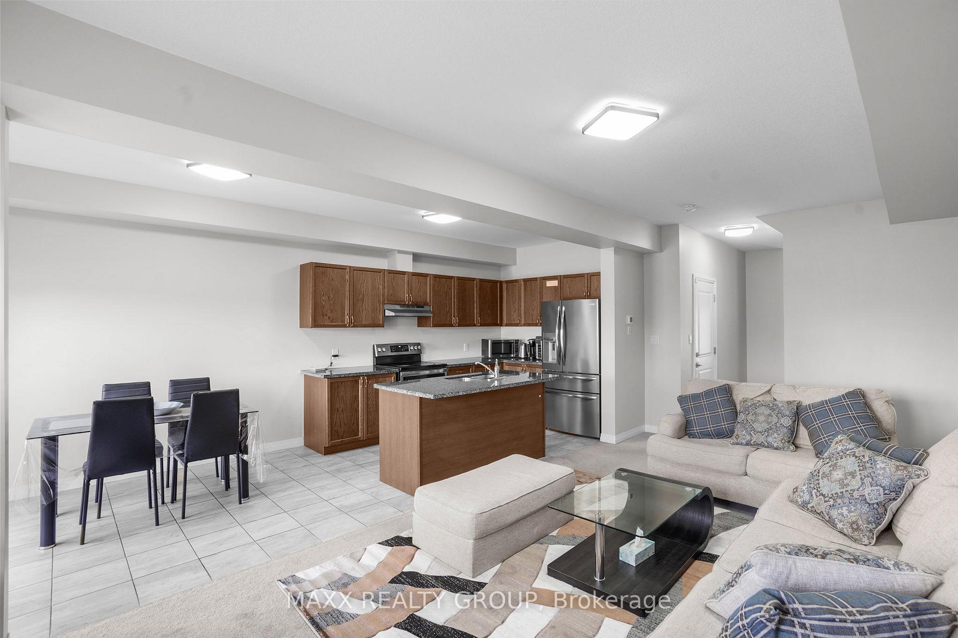 Photo 10 of 6733 Cropp Street, Niagara Falls, Morrison — HOMEH