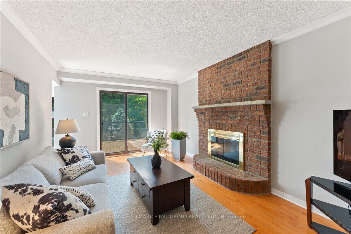 Photo 14 of 2098 Liverpool Road, Pickering, Liverpool — HOMEH