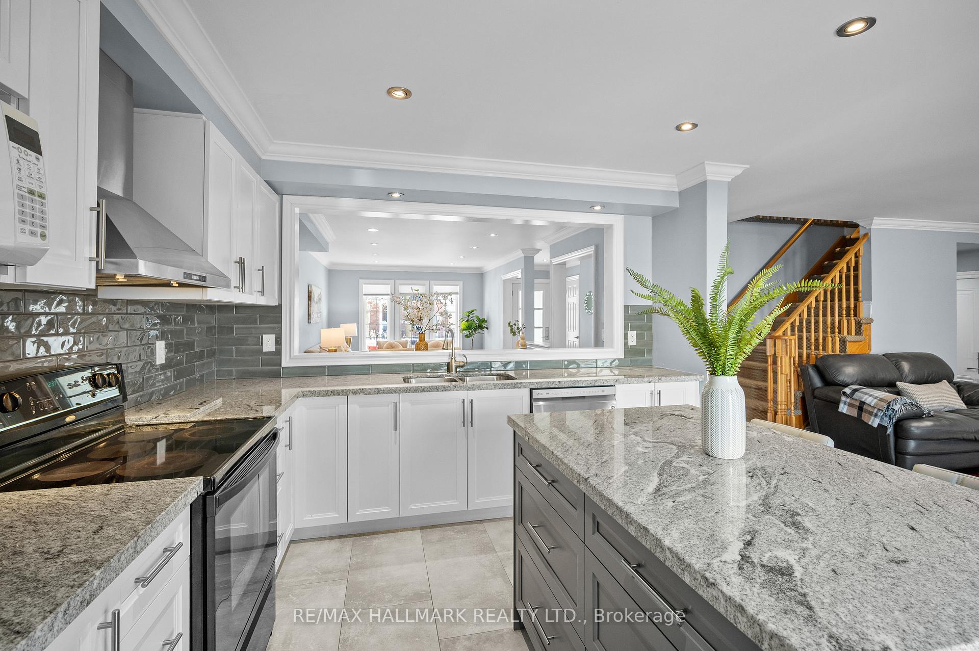 Photo 20 of 46 Babcock Crescent, Milton, Dempsey — HOMEH