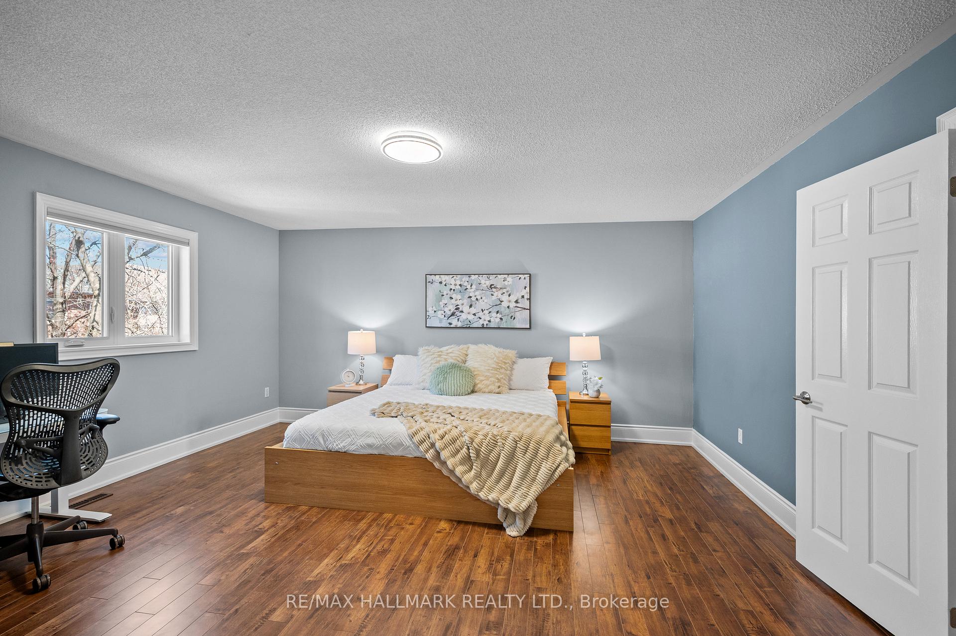 Photo 21 of 46 Babcock Crescent, Milton, Dempsey — HOMEH