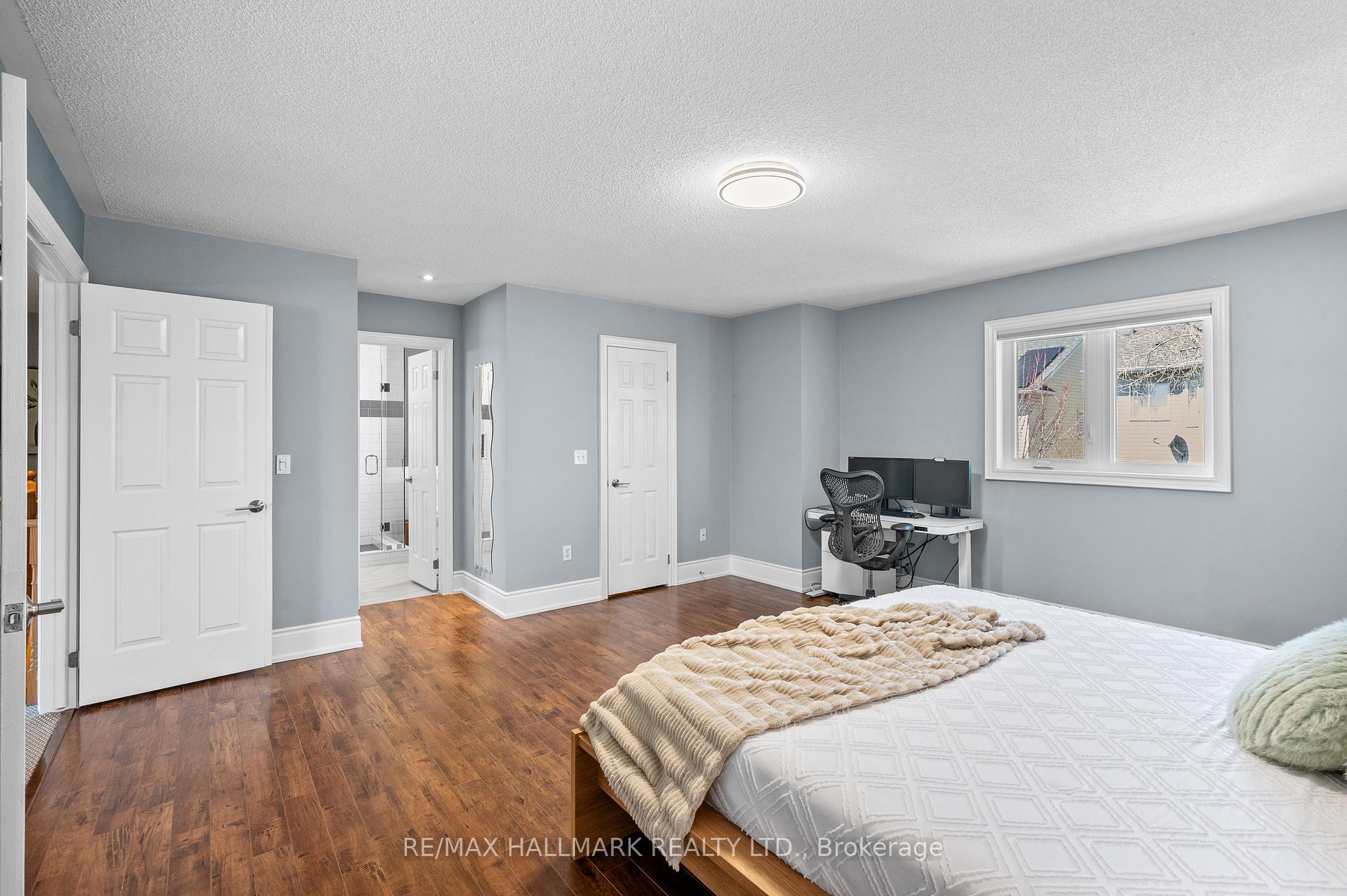 Photo 23 of 46 Babcock Crescent, Milton, Dempsey — HOMEH
