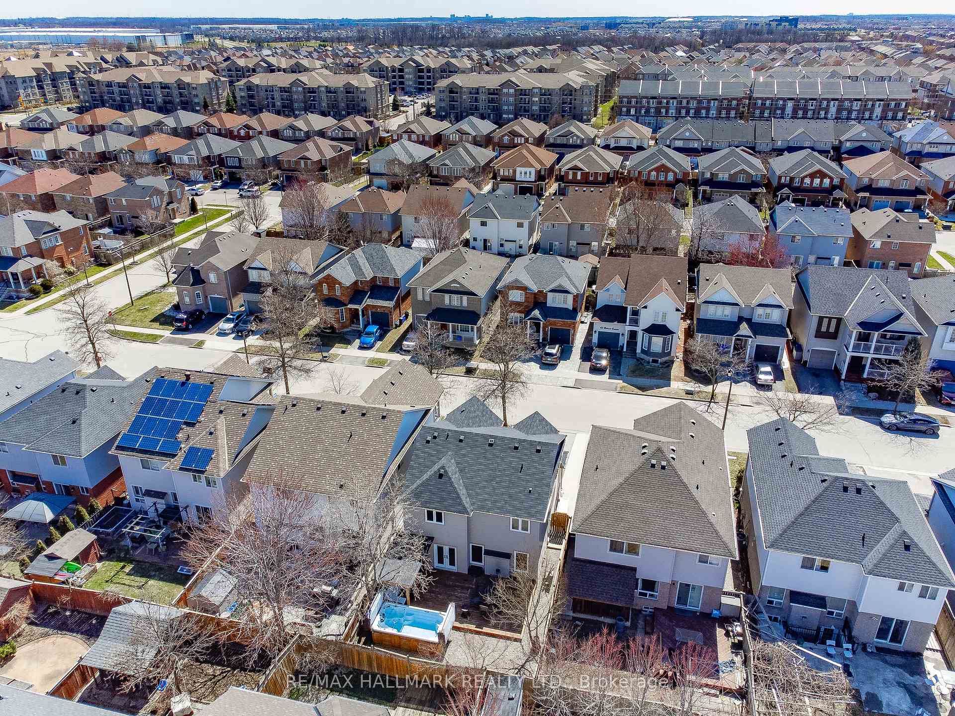 Photo 44 of 46 Babcock Crescent, Milton, Dempsey — HOMEH