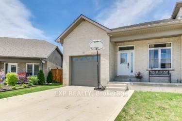 Front of 16 Pintail Lane