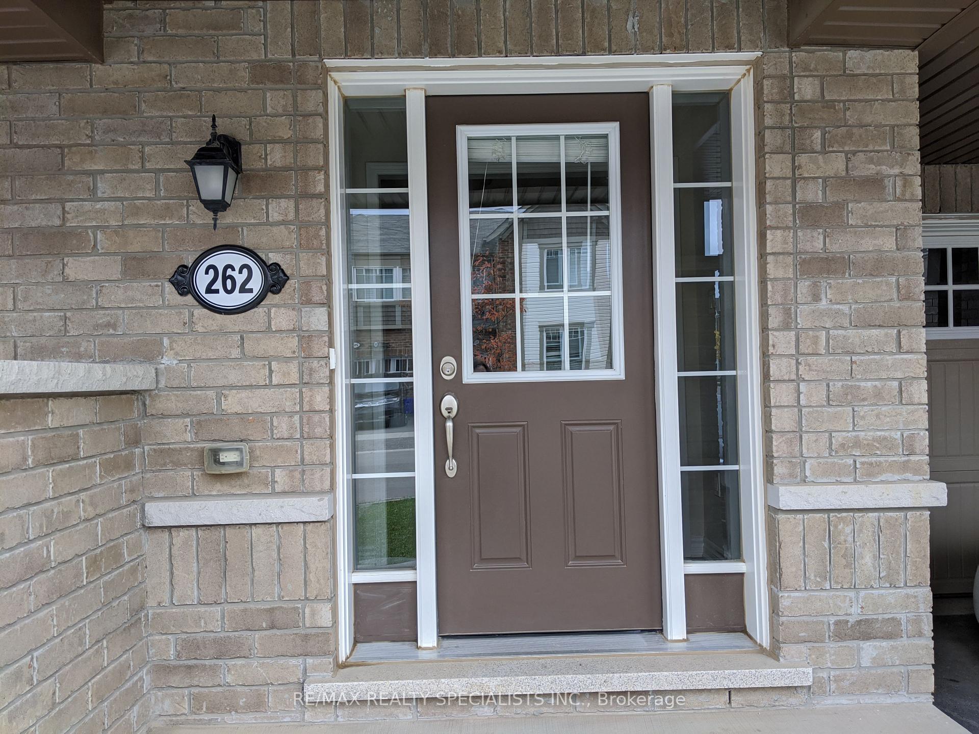 Photo 3 of 262 Reis Place, Milton, Ford — HOMEH