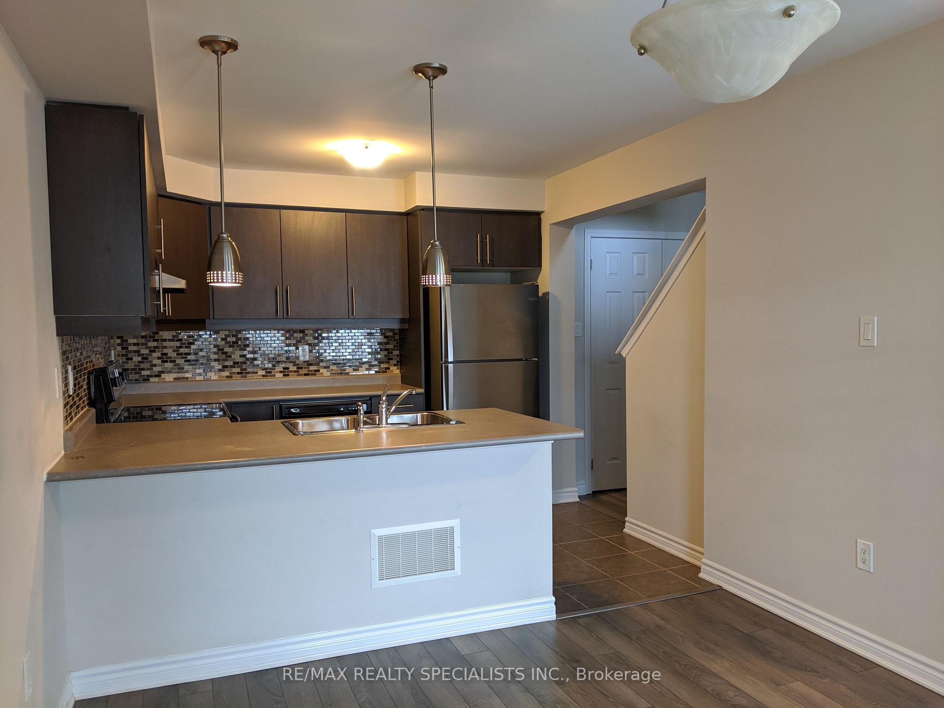 Photo 6 of 262 Reis Place, Milton, Ford — HOMEH
