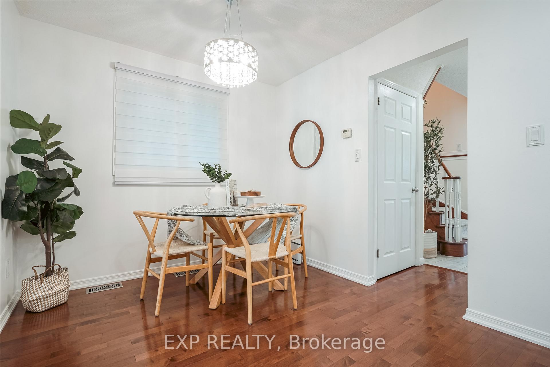 Photo 8 of 139 Adele Crescent, Oshawa, McLaughlin — HOMEH