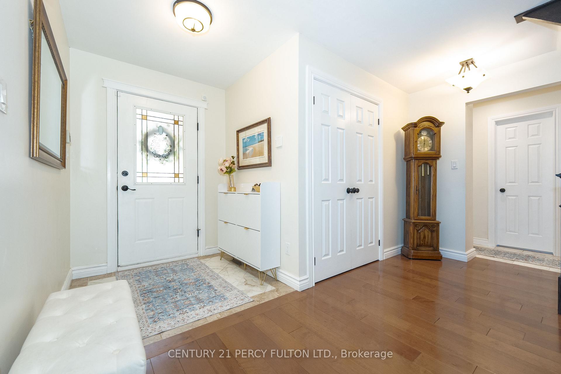 Photo 4 of 1032 Rambleberry Avenue, Pickering, Liverpool — HOMEH