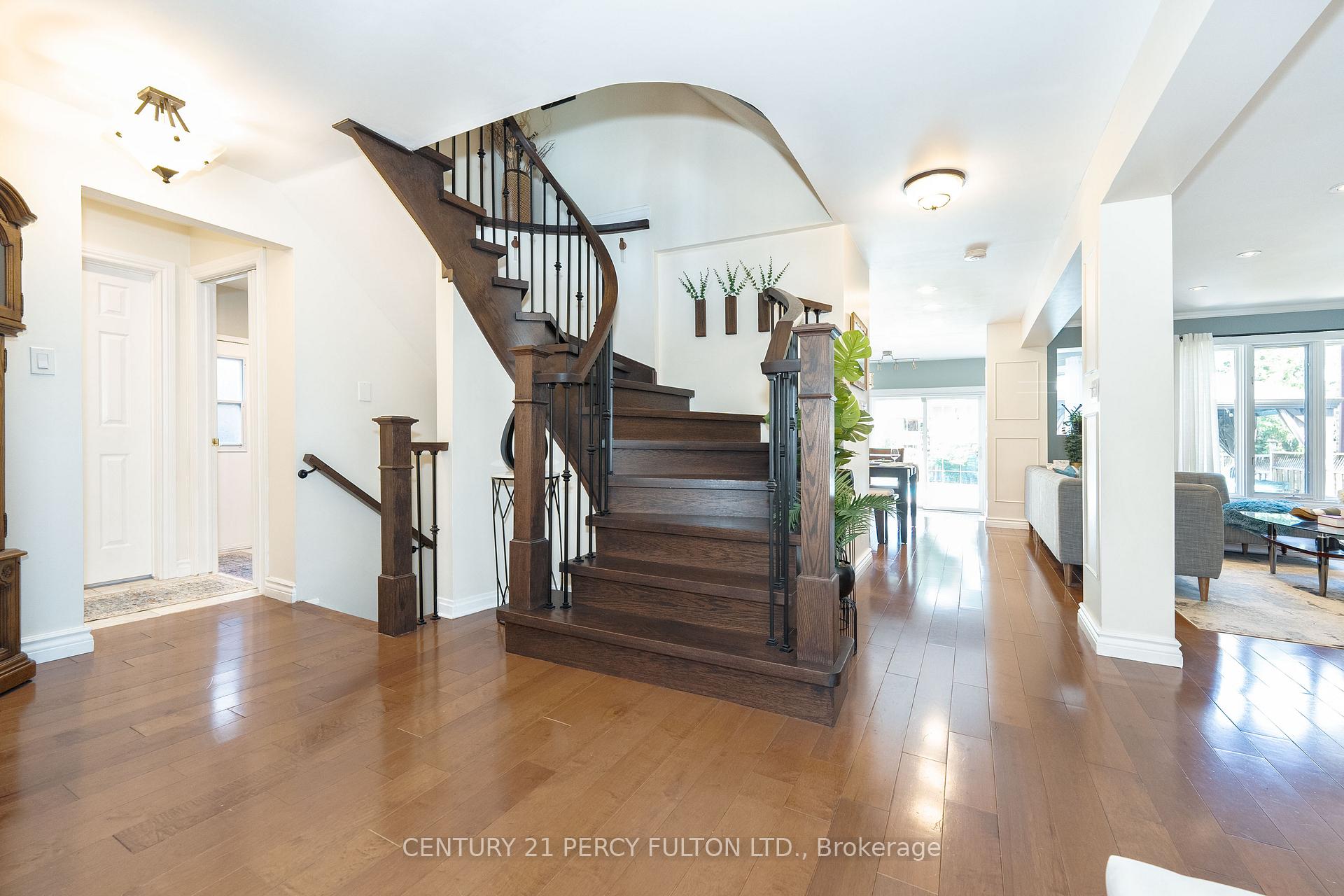 Photo 5 of 1032 Rambleberry Avenue, Pickering, Liverpool — HOMEH