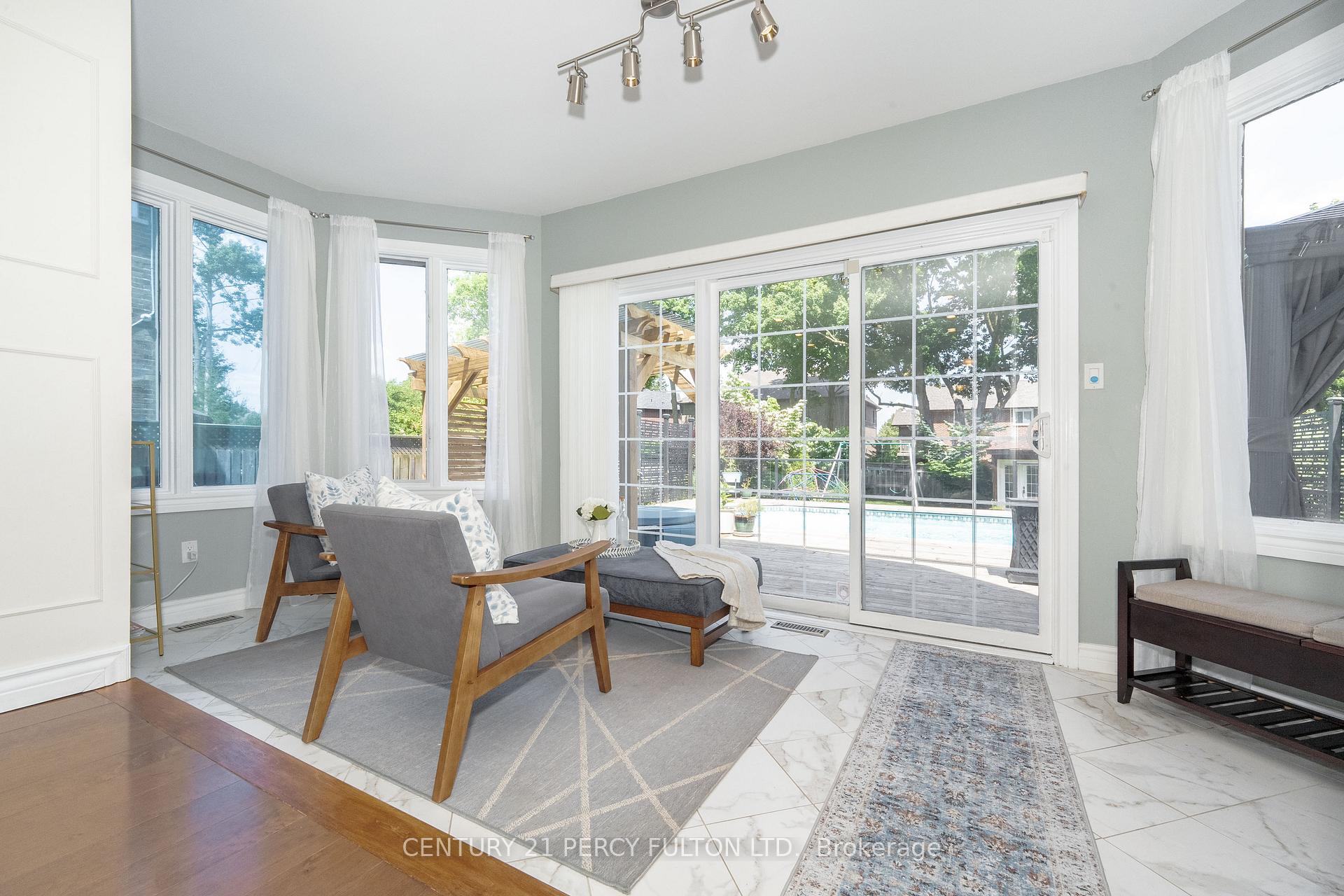 Photo 11 of 1032 Rambleberry Avenue, Pickering, Liverpool — HOMEH