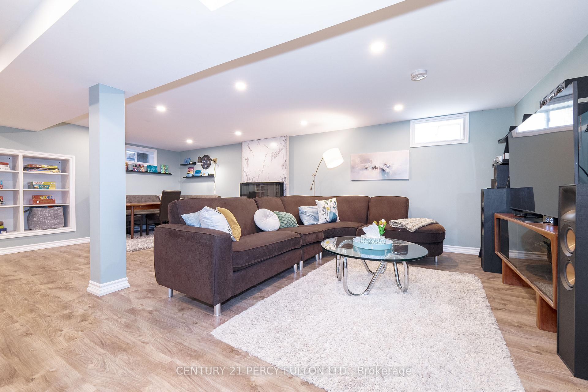 Photo 35 of 1032 Rambleberry Avenue, Pickering, Liverpool — HOMEH