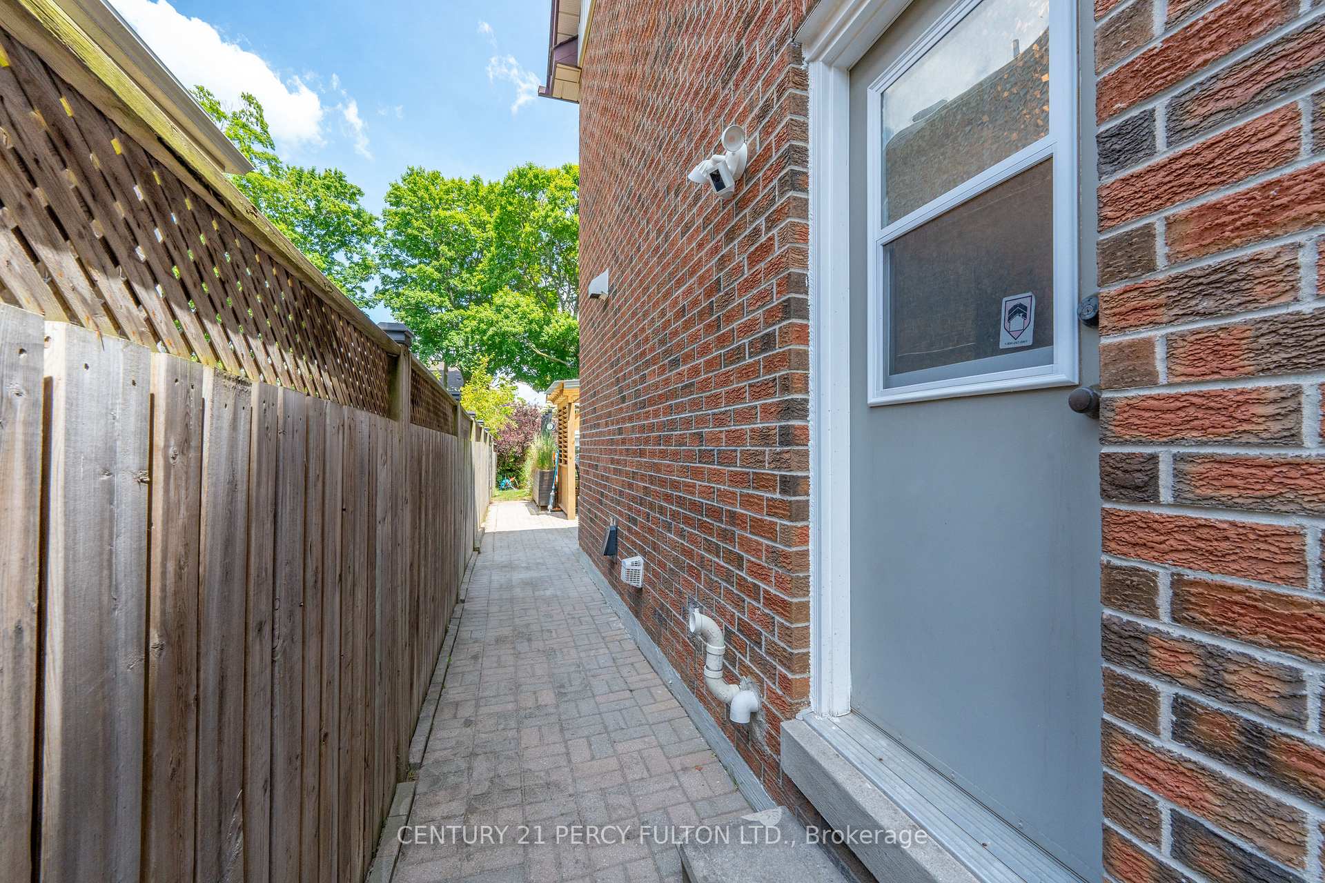 Photo 42 of 1032 Rambleberry Avenue, Pickering, Liverpool — HOMEH