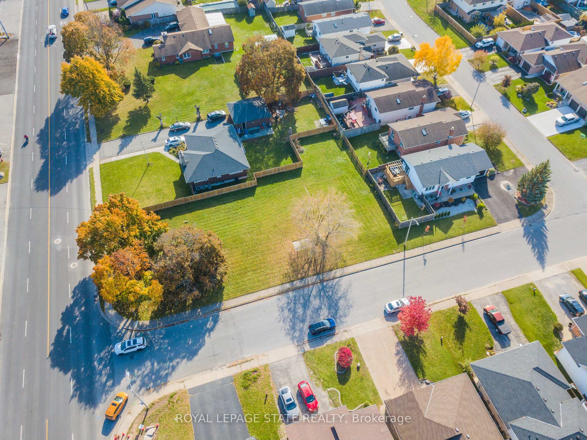 Photo 12 of Part 4 Alpine Drive, Niagara Falls, Ascot — HOMEH