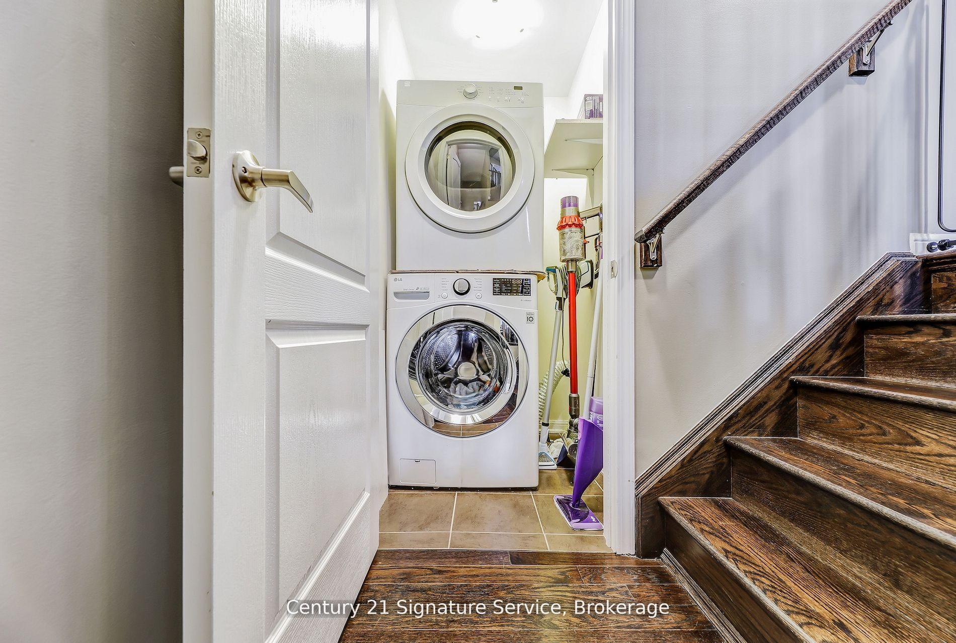 Photo 9 of 625 Attenborough Terrace, Milton, Willmott — HOMEH