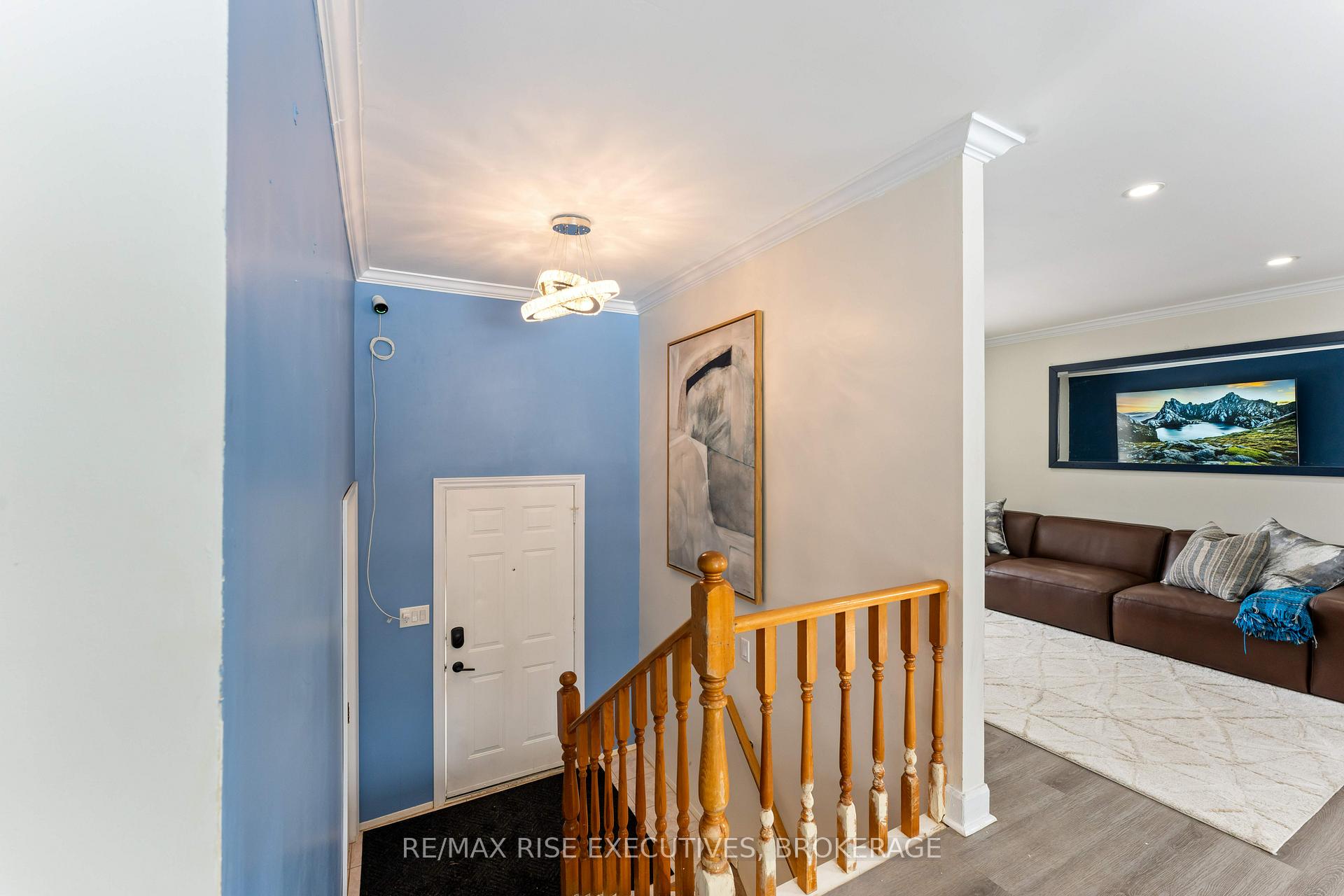 Photo 4 of 10 Barker Drive, Kingston, Kingston East (Incl Barret Crt) — HOMEH